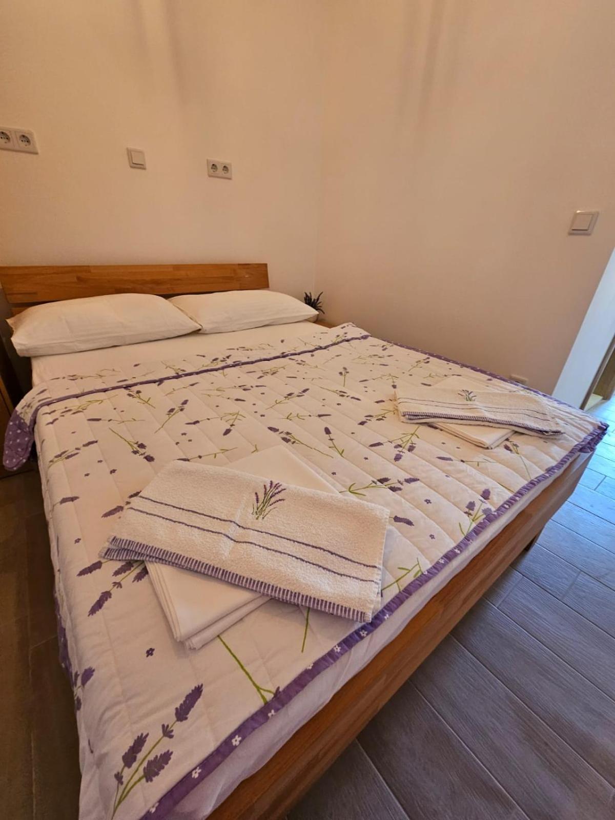 Apartmani Butigan-Tiha Luka Neum Extérieur photo